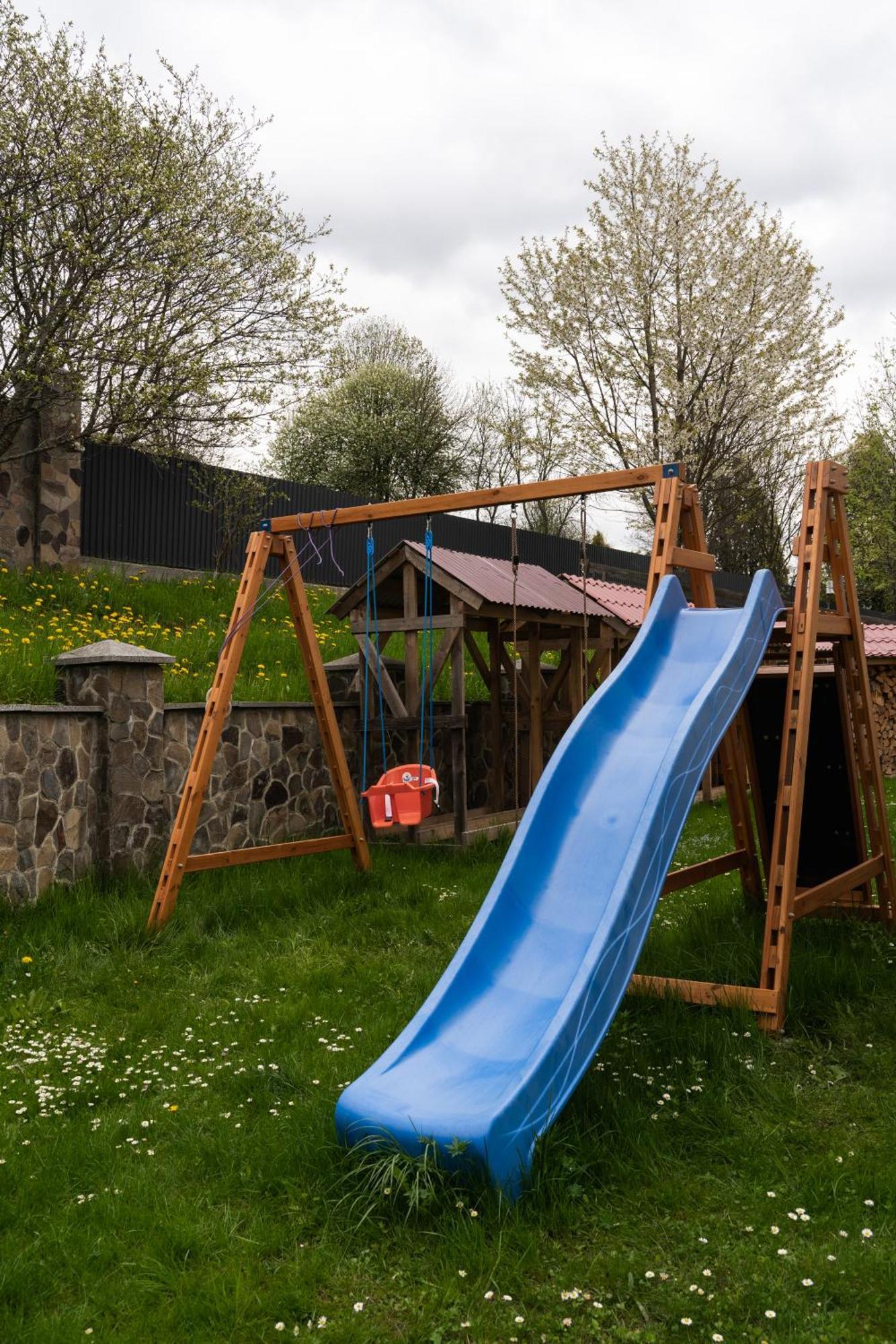 Медовий ボロフタ エクステリア 写真
